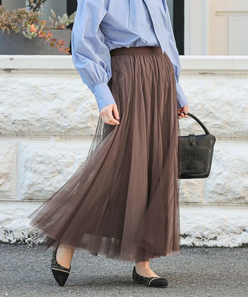 チュールスカートの秋冬コーディネート | m-i-d | AVENIRETOILE