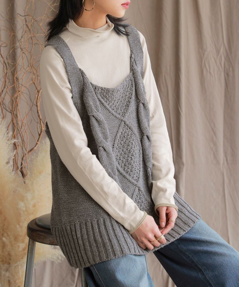 希少モデル✨CHANEL ノースリーブ　ニット　ハイネック CHANEL】【2000年秋冬】【フランス製】シャネル『タートルネック