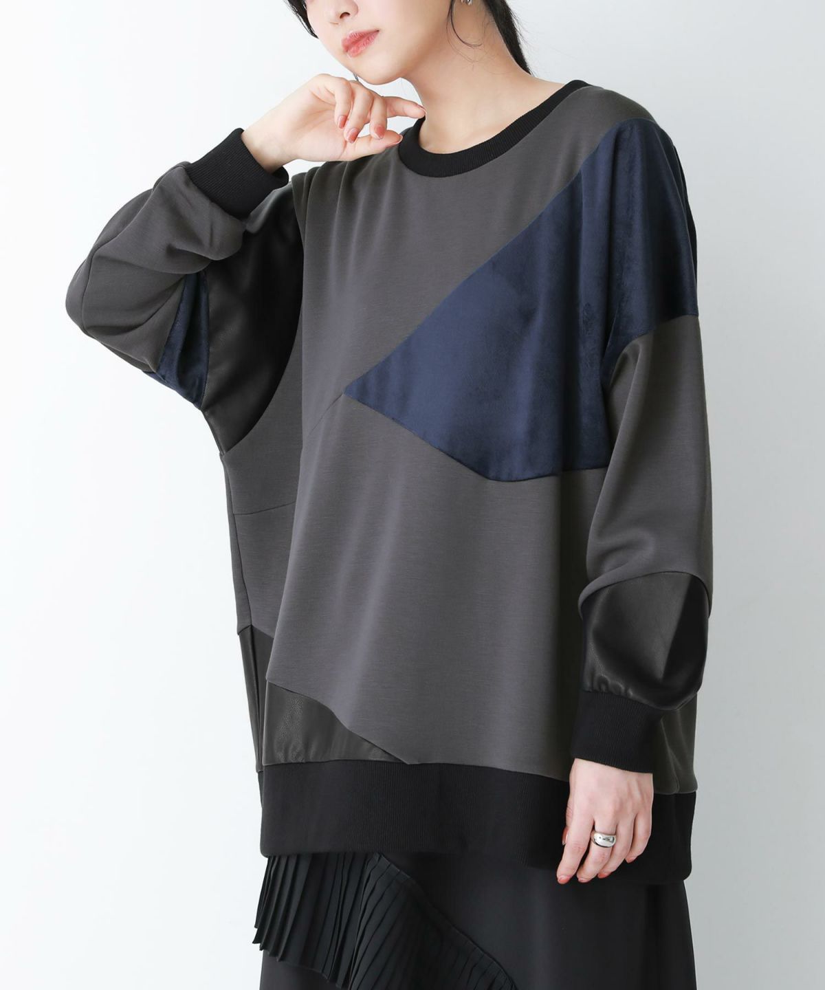 異素材切り替えシャギートップス【20】【SALE】 フリーサイズ チャコール 異素材切り替えシャギートップス【20】【SALE】 フリーサイズ チャコール