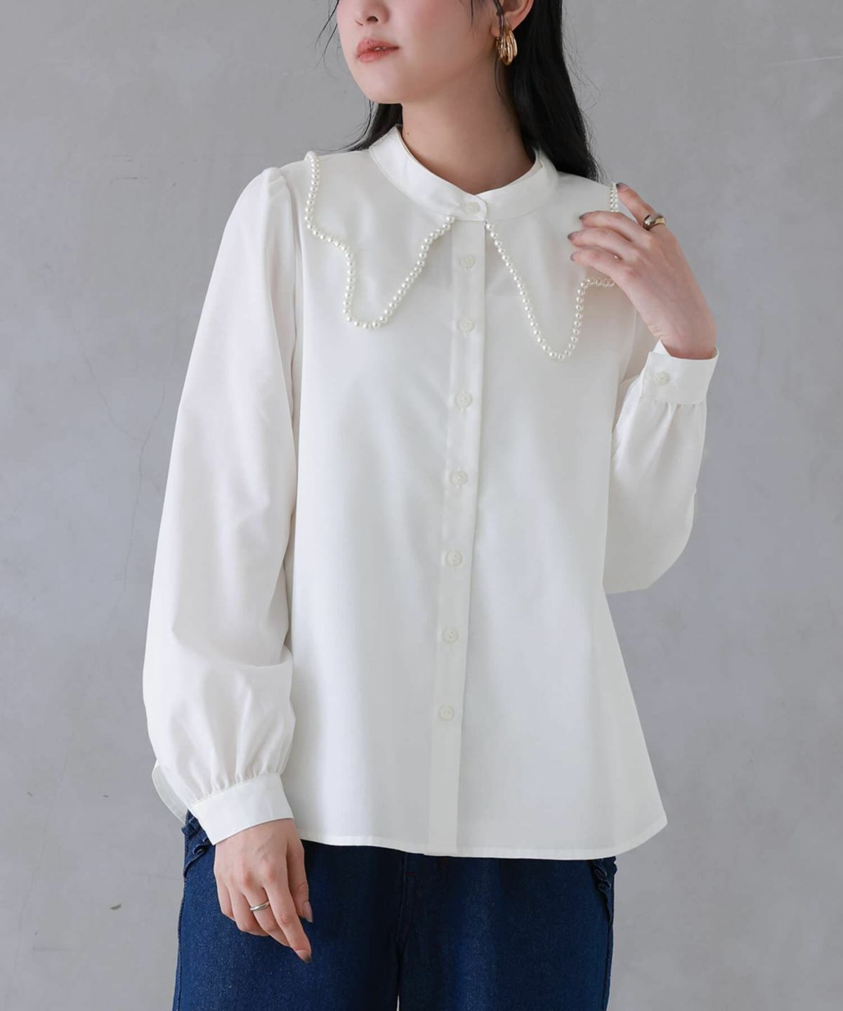 フェイクパール付け襟ブラウス【SALE】 1(M~L) オフホワイト フェイクパール付け襟ブラウス【SALE】 1(M~L) オフホワイト