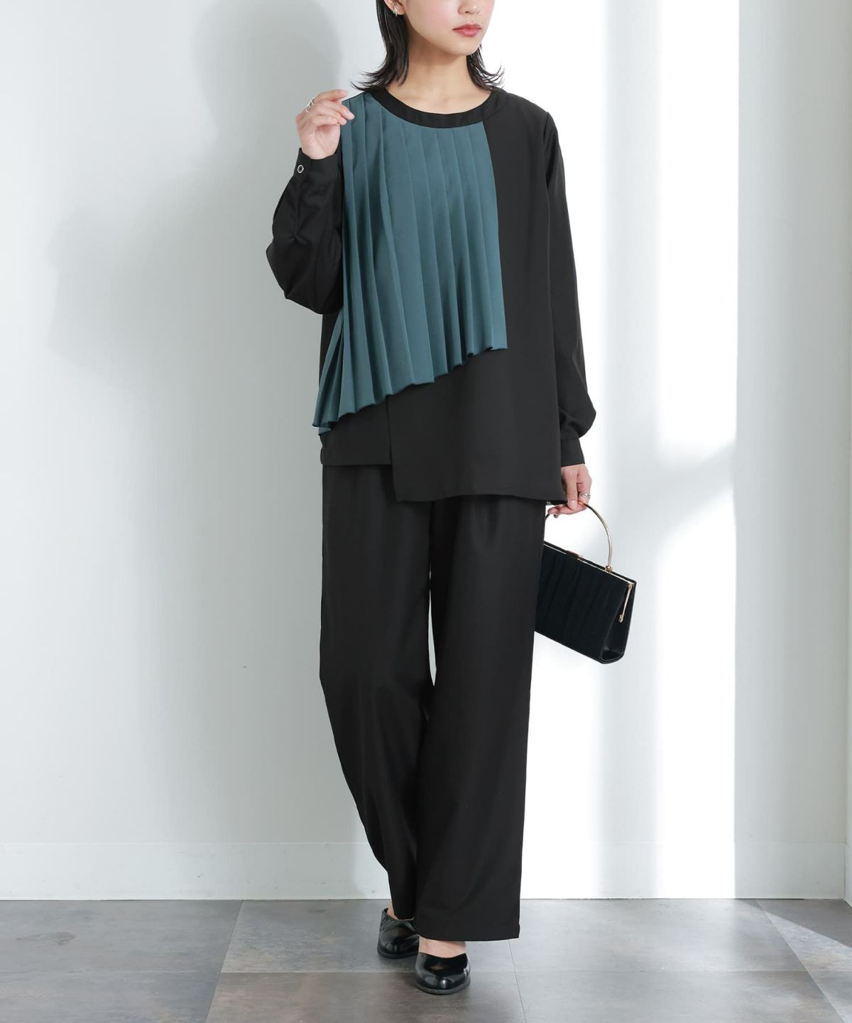 異素材プリーツデザインセットアップ【20】 1(M~L) ブラック 異素材プリーツデザインセットアップ【20】 1(M~L) ブラック
