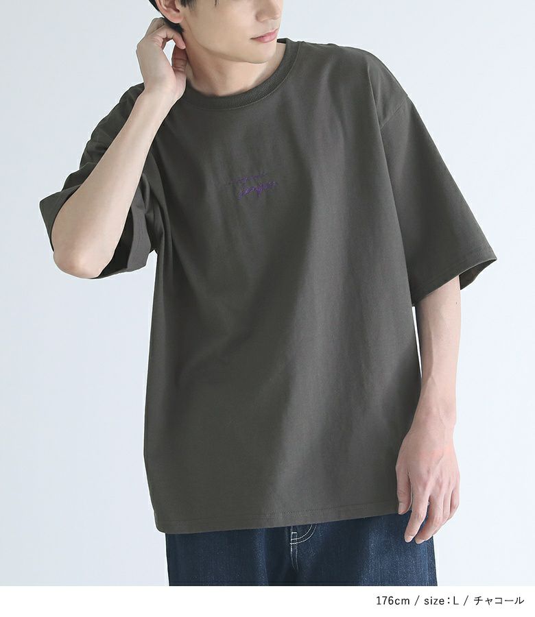 バックフラワープリント×刺繍Tシャツ』