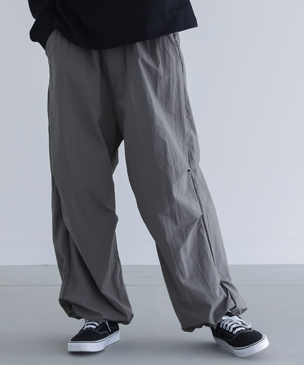 ワイドトラックパンツ【SALE】 M グレー ワイドトラックパンツ【SALE】 M グレー