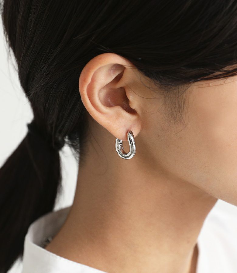 カーブフープミニピアス【5】 - シルバー カーブフープミニピアス【5】 - シルバー