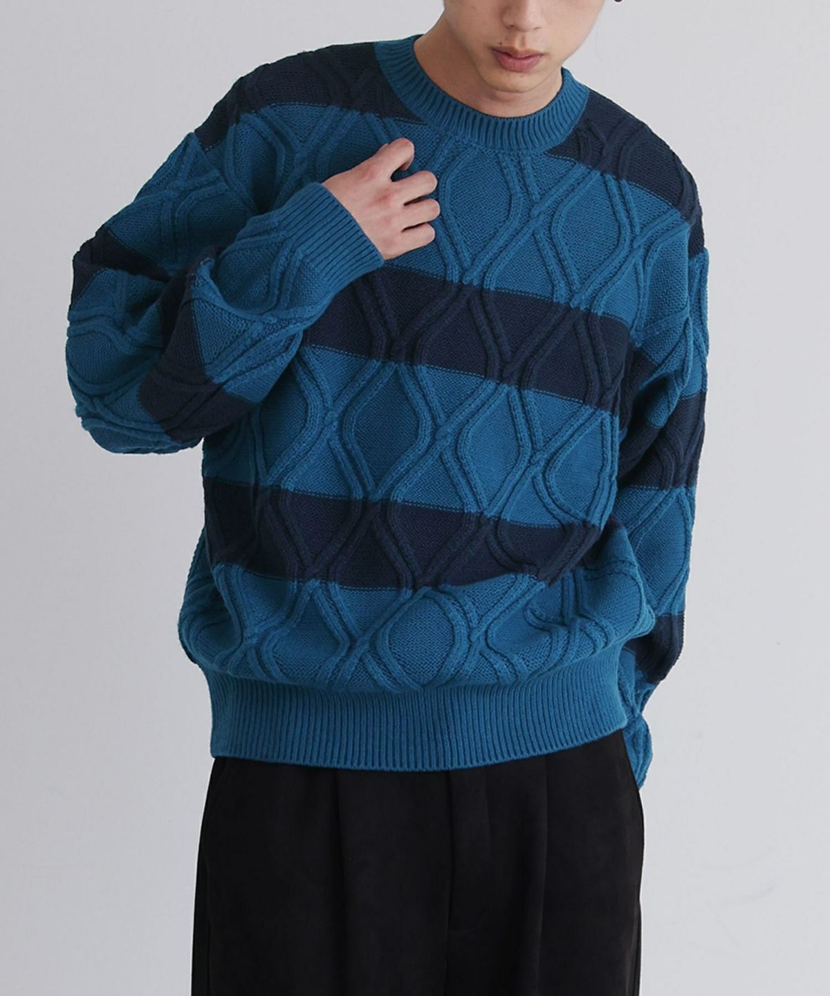 幾何学クルーネックニット【30】【SALE】 M ブルー 幾何学クルーネックニット【30】【SALE】 M ブルー