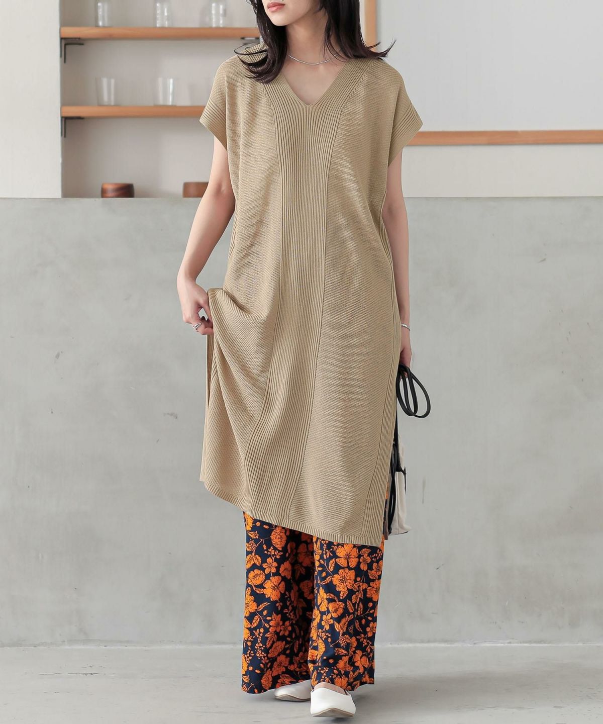 Vネックニットチュニック【20】【SALE】 1 ベージュ Vネックニットチュニック【20】【SALE】 1 ベージュ