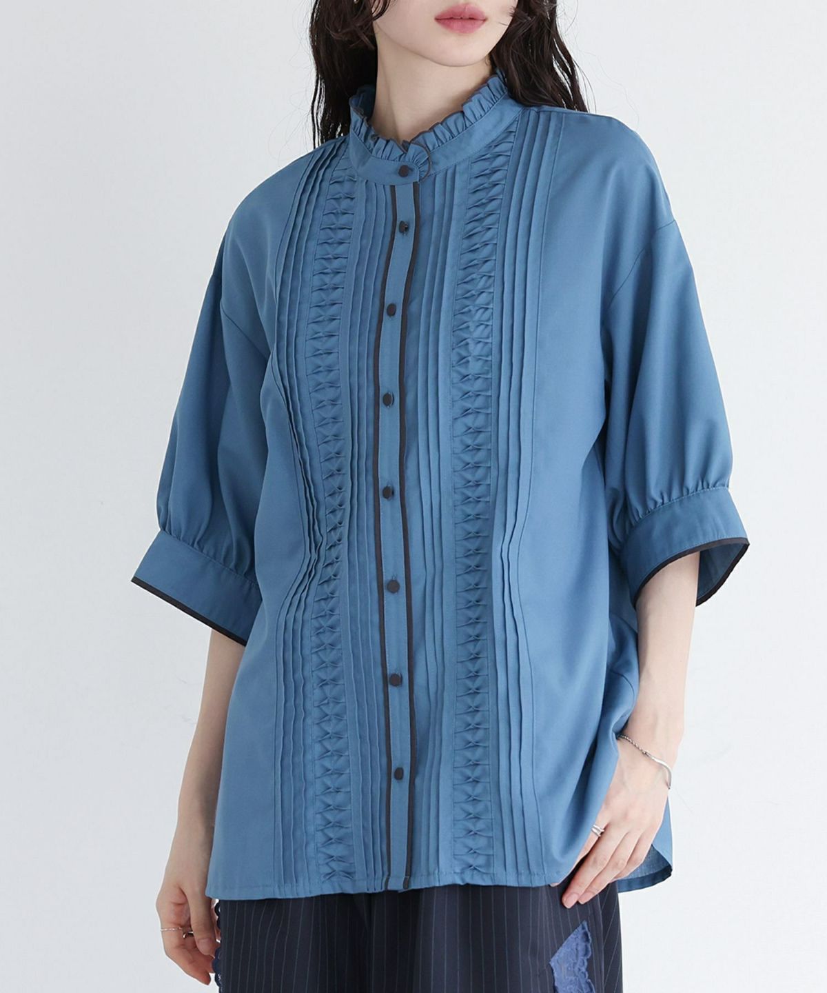 ピンタック配色パイピングブラウス【SALE】 1 ブルー ピンタック配色パイピングブラウス【SALE】 1 ブルー
