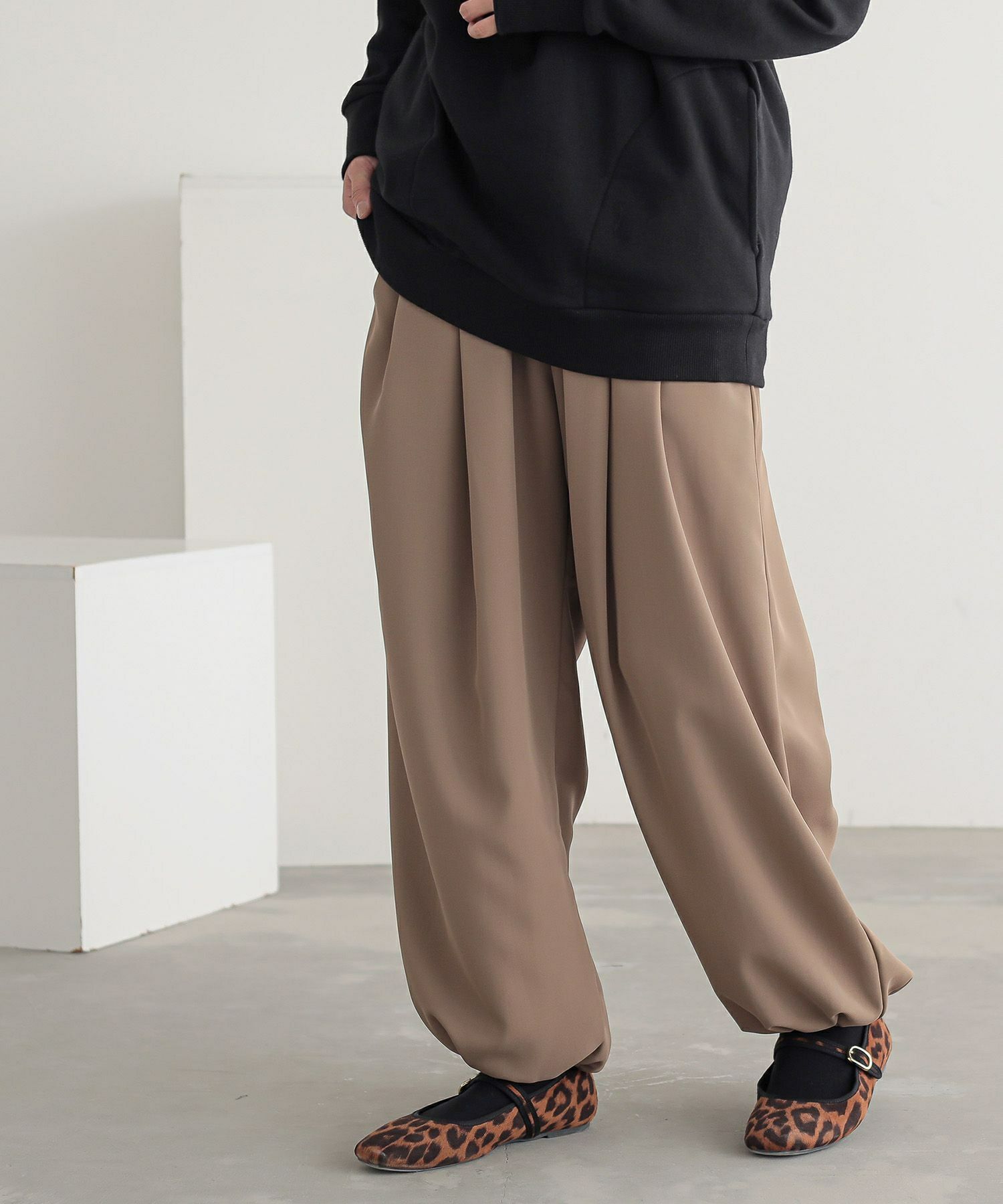 n'OrLABELとろみタックバルーンパンツ』