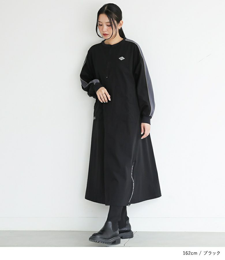 【極美品】LANVIN SPORT ラインストーンロゴ ハーフジップワンピース 極美品】LANVIN SPORT ラインストーンロゴ ハーフジップ