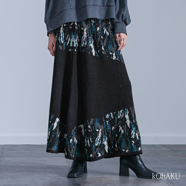 kOhAKU(コハク)アート柄切替ニットスカート